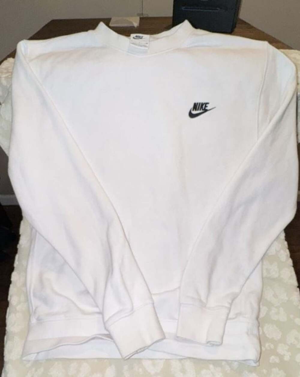Nike Vintage Style White Crewneck Sweatshirt Embroidered Black Logo Size S